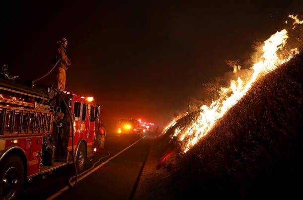 wildfire-getty-818631982.jpg 