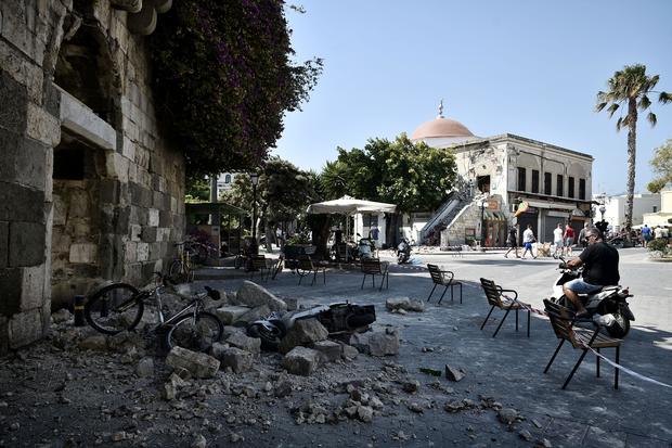 greece-kos-earthquake-820061608.jpg 