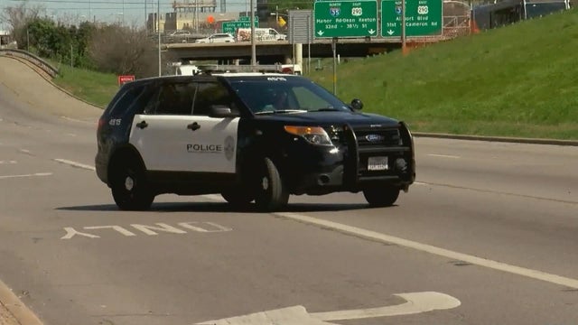 ctm-0804-ford-explorer.jpg 