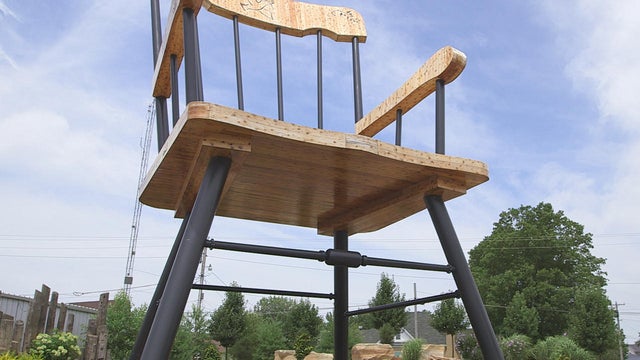 casey-illinois-worlds-largest-rocking-chair-promo.jpg 
