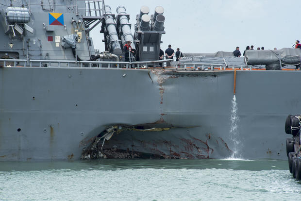 USS John S. McCain arrives at Changi Naval Base 