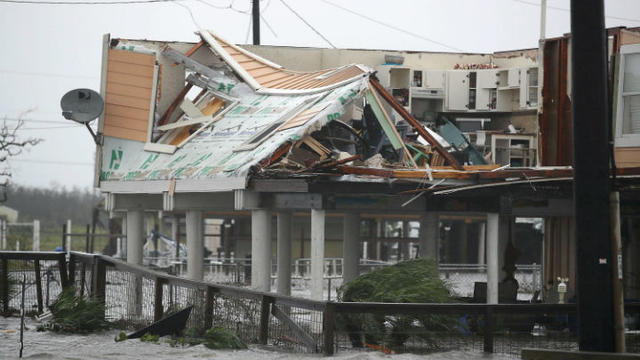 texas-hurricane-photo-by-joe-raedle-getty-images.jpg 