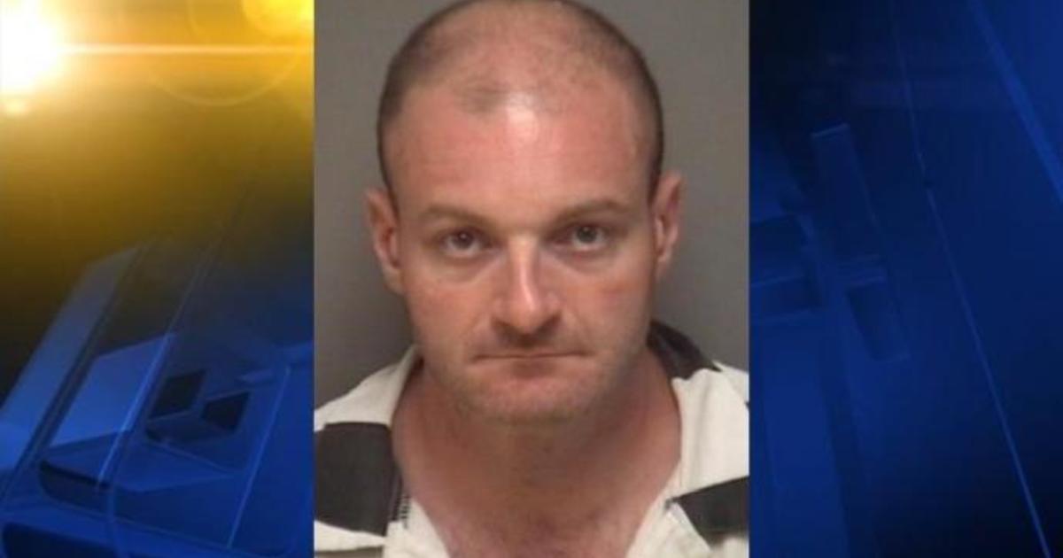 White Nationalist Christopher Cantwell Denied Bond Cbs News 0324