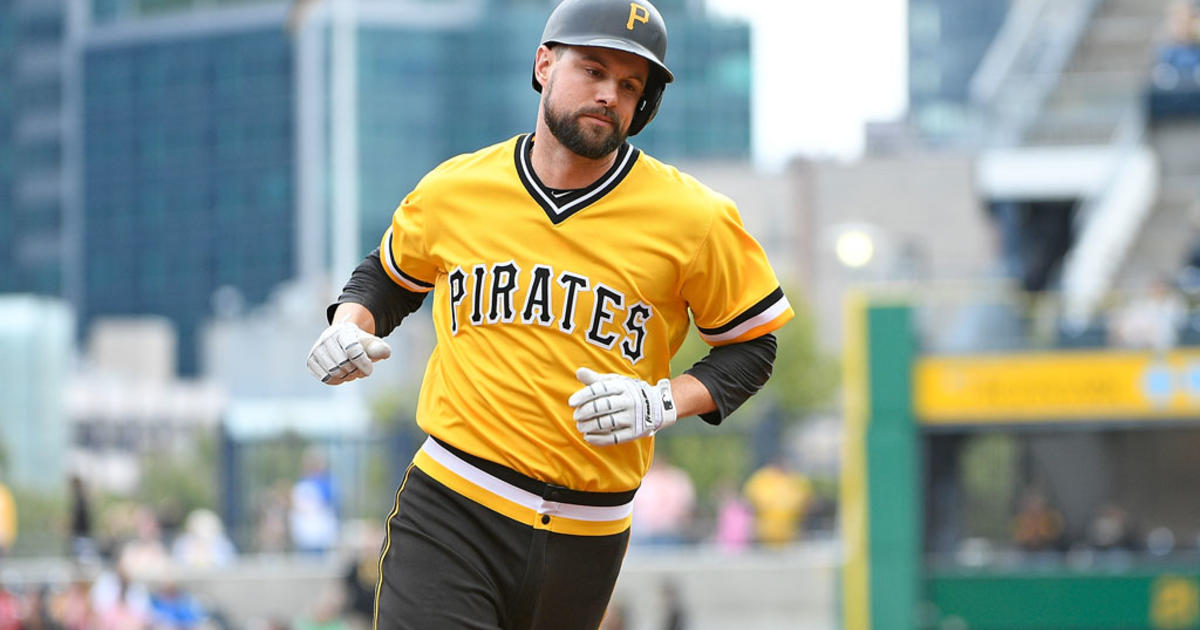 Pirates' Jordy Mercer Happy To Pass On Advice To Prospects - CBS