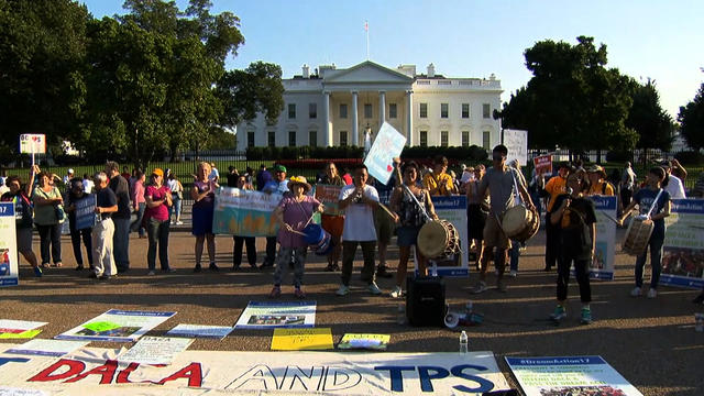 pro-daca-protest-at-white-house.jpg 