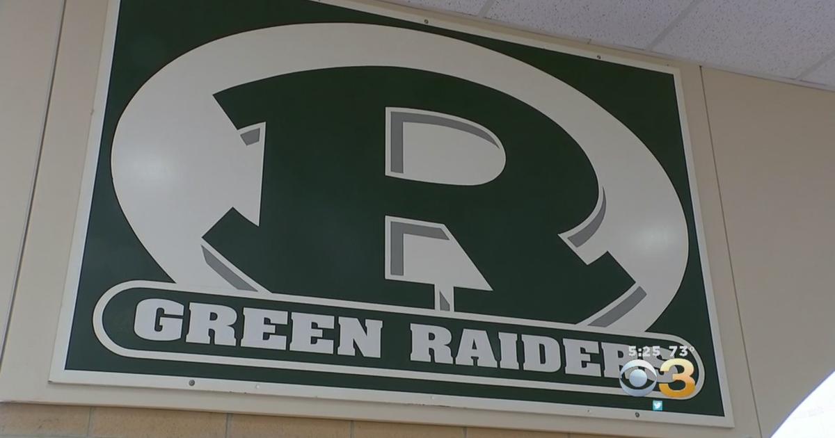 'The Green Mystique' Gives Ridley High School Football An Edge CBS