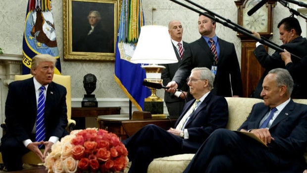 0909-cbsn-whitehouselatest-smq-1392938-640x360.jpg 