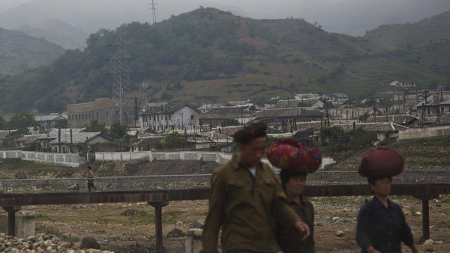 On the Road in North Korea 