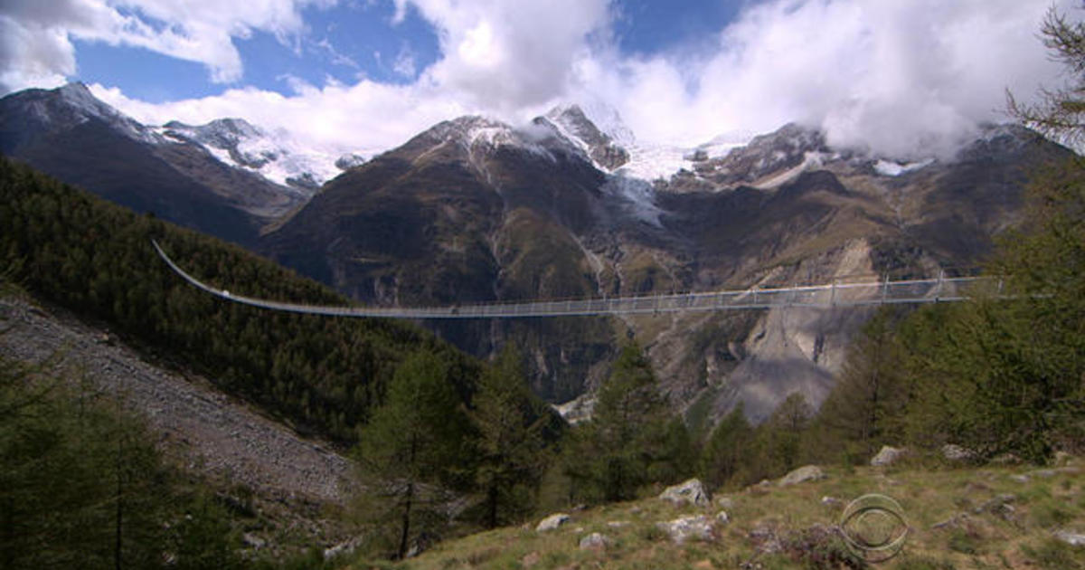 New suspension bridge, world's longest for pedestrians, thrills hikers
