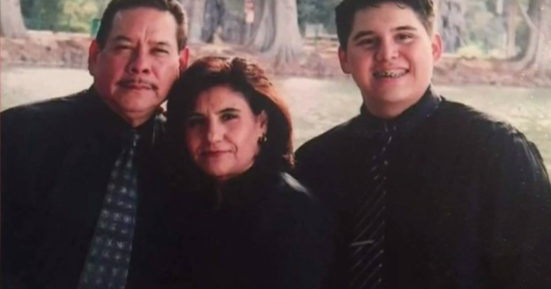 LAPD officer charged with murder in DUI crash that killed family - CBS News