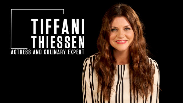 int_17021_tiffani_thiessen.jpg 