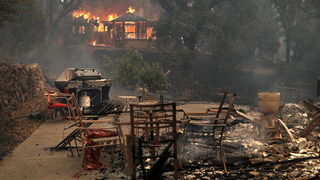 Clearlake Oaks, California -- wildfire 