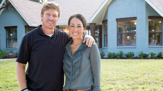 chip-joanna-gaines.jpg 