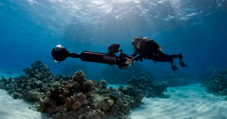 Mapping the Great Barrier Reef with cameras, drones and NASA tech - CBS ...