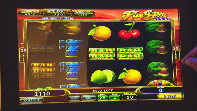 video-game-gambling-10pkg-transfer_frame_2384.png 