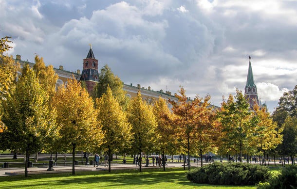 RUSSIA-WEATHER-AUTUMN-KREMLIN 