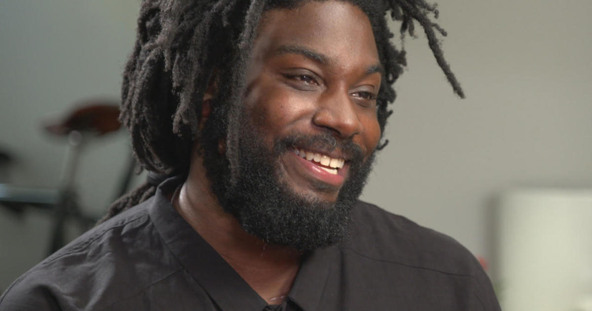 Jason Reynolds Says That All Kids Like to Read, Kid Reporters' Notebook