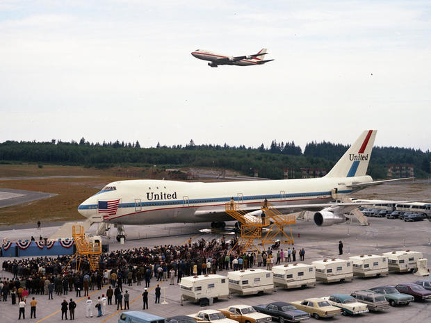 747-gallery-boeing-united-k18614.jpg 