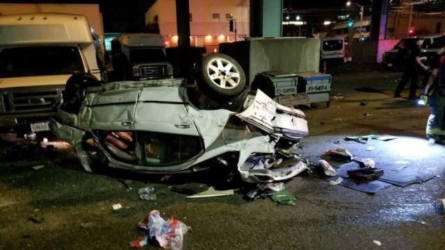 171112-cbssf-car-crash-01.jpg 