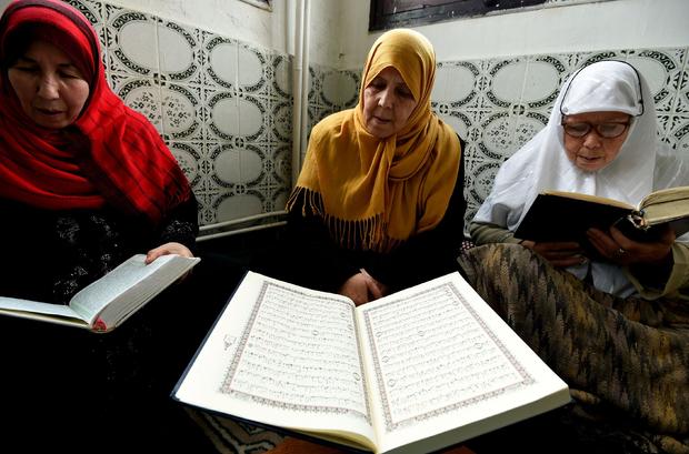 ALGERIA-UNREST-ISLAM-WOMEN-EDUCATION-JIHADISTS 