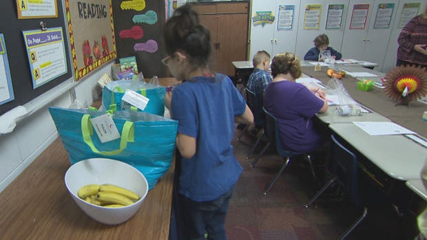 school-lunch-programs-breakfast-in-class-620.jpg 