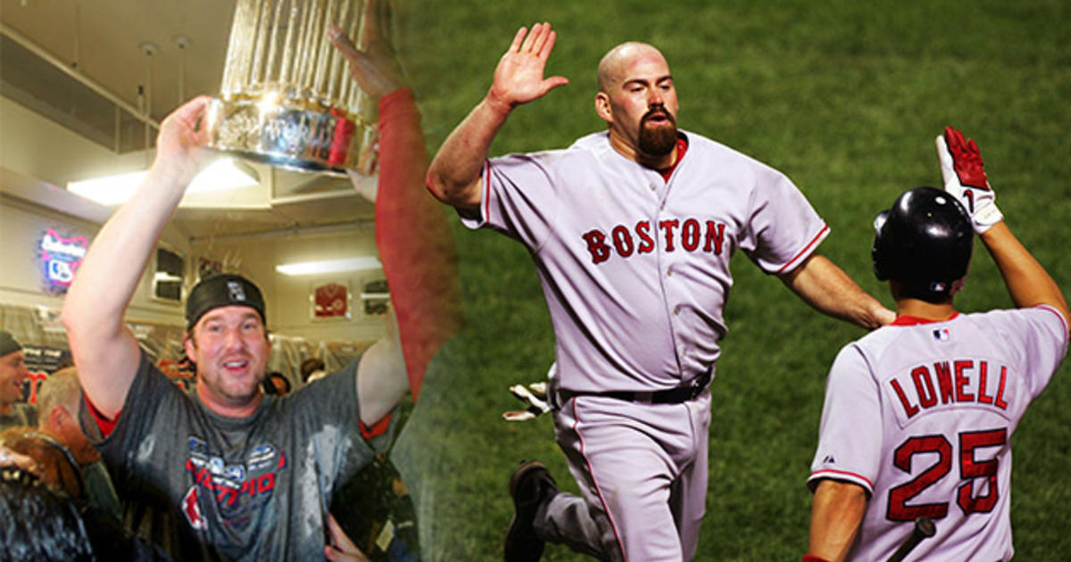 Kevin Youkilis, Derek Lowe, Mike Lowell Among 5 Headed to Red Sox