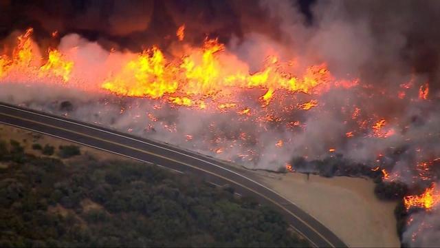 1210-sm-fire-1459197-640x360.jpg 