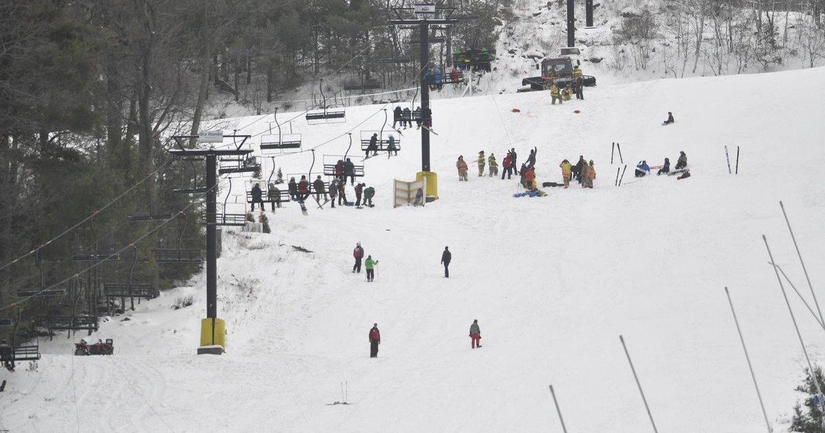 Tussey Mountain Ski Resort: Chairlift riders 