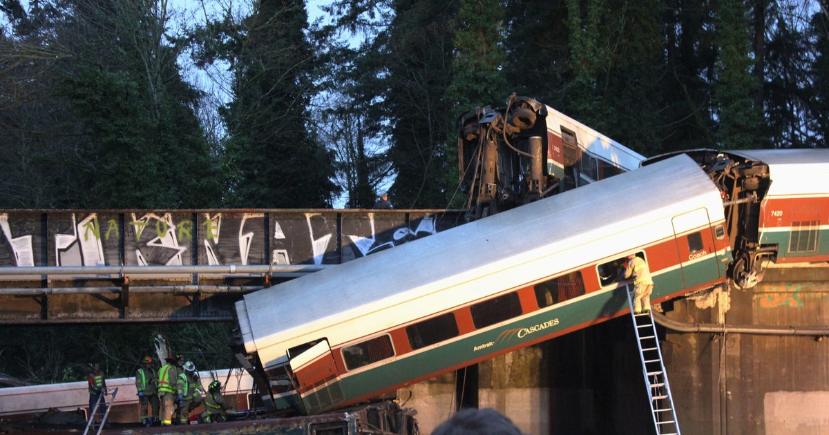 Chaos of Washington state train derailment heard in newly released 911 ...