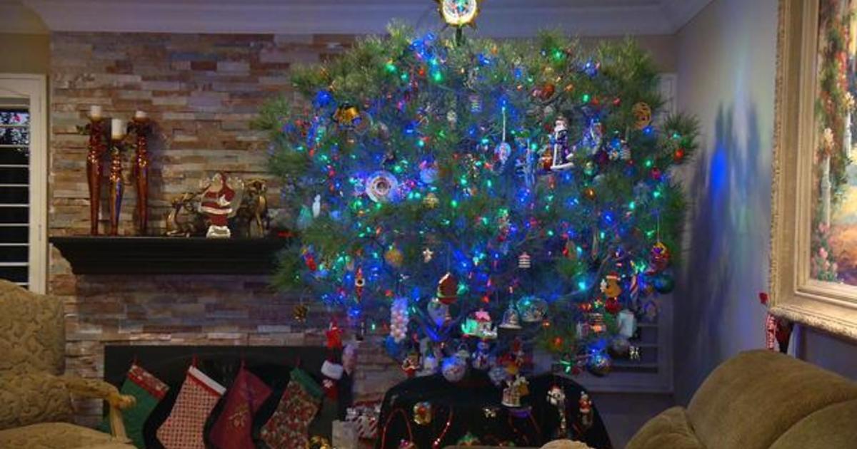 34 Of The Most Creative Christmas Tree Toppers Ever