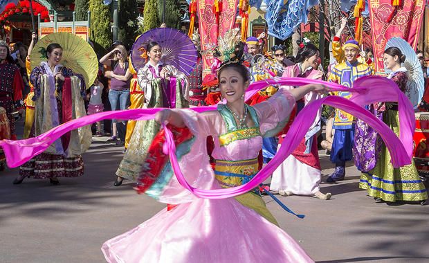 Lunar New Year-Paul Hiffmeyer:Disneyland- VERIFIED ASHLEY 