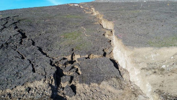 creepign-landslide-wash-statr-0118.jpg 