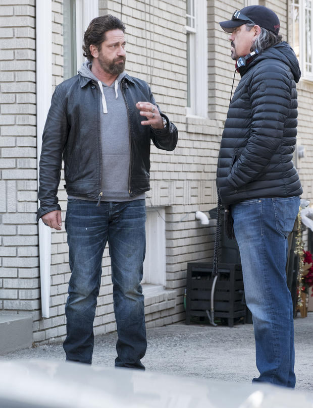 Gerard Butler and Director Christian Gudegast on the set of Den Of Thieves 