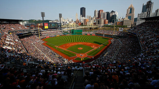 Cleveland Indians v Pittsburgh Pirates 