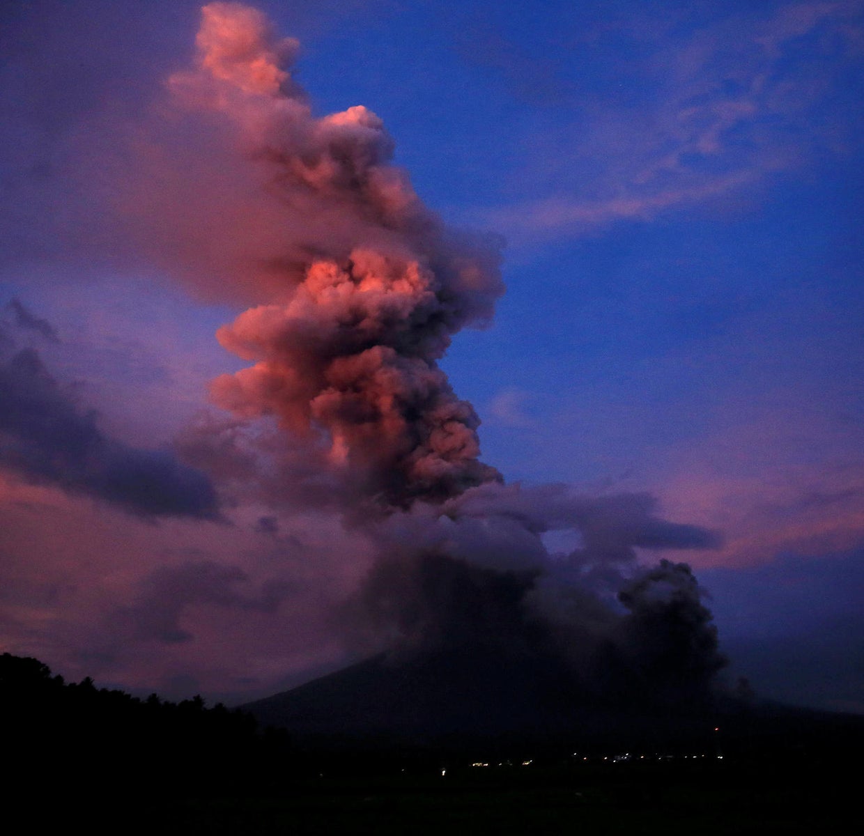 Volcanic eruption in the Philippines