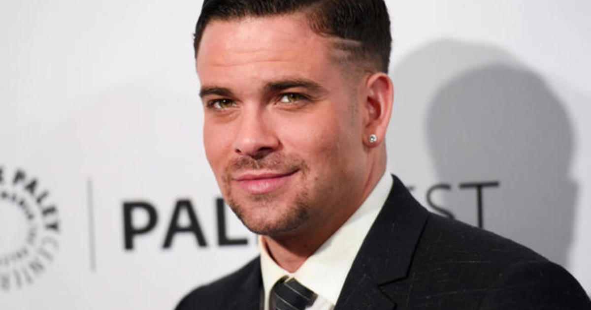 Glee Star Mark Salling Dead At 35 Cbs News