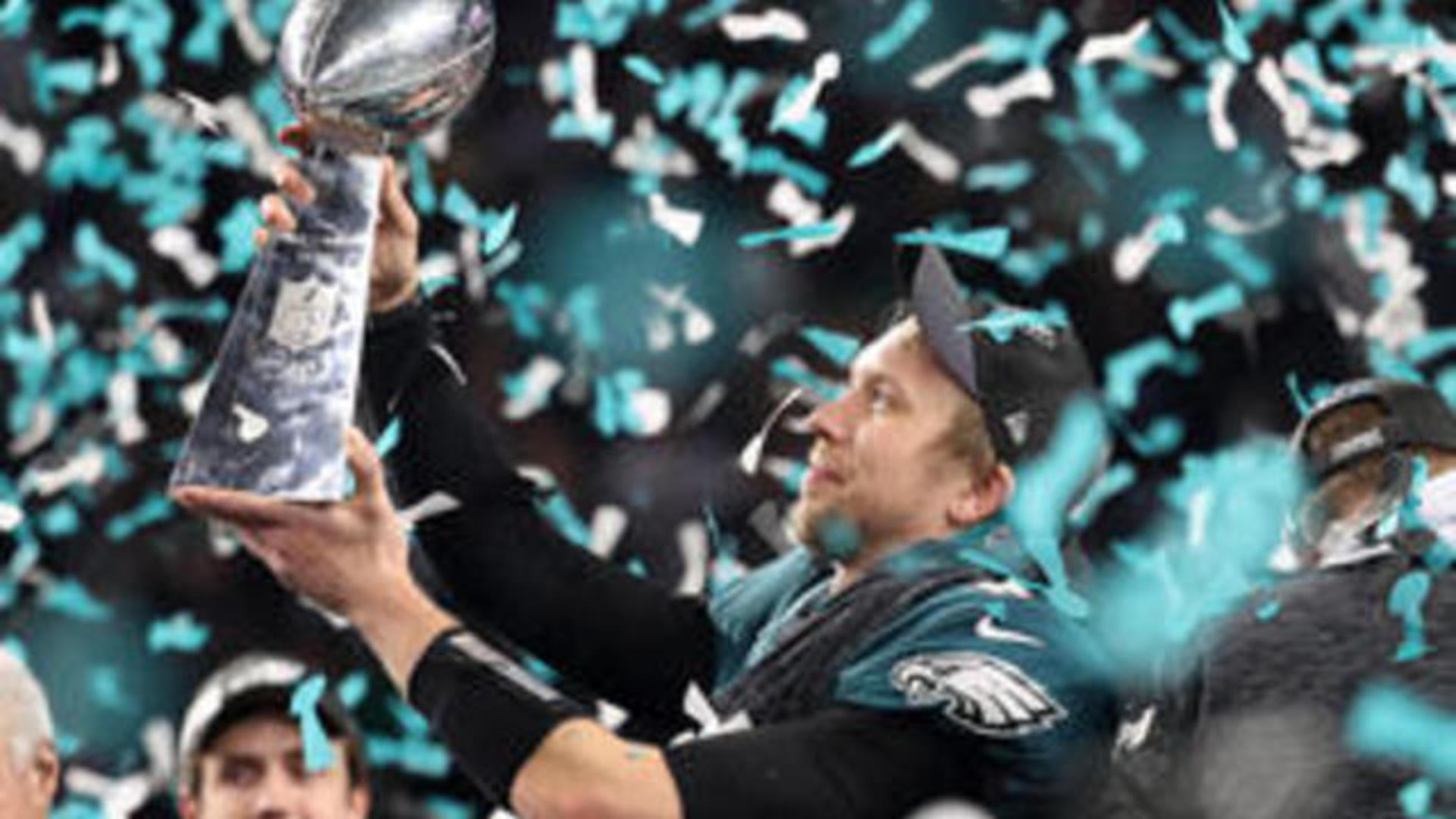 Eagles win Super Bowl, top Patriots 41-33 - CBS News