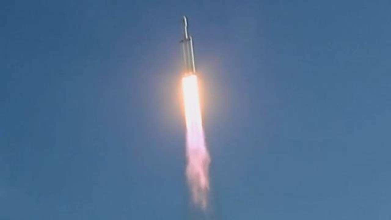 Rocket launch today SpaceX Falcon Heavy puts on spectacular show in maiden flight image picture