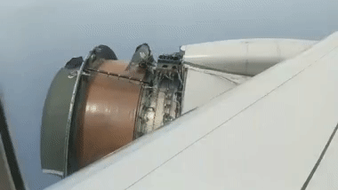 180213-gif-plane-engine-promo.gif 