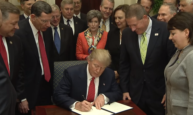 trump-signs-wotus.png