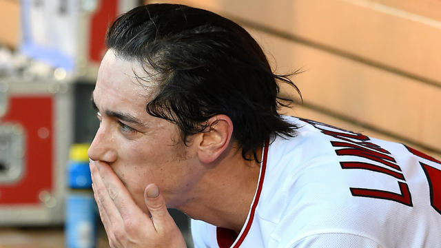 Lincecum to wear 44 with Rangers in honor of late brother