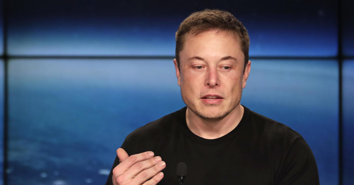 Elon Musk apologizes to British caver for "pedo" tweet - CBS News