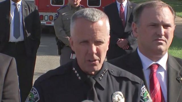 cbsn-fusion-similarities-four-austin-texas-bombings-thumbnail-1525751-640x360.jpg 