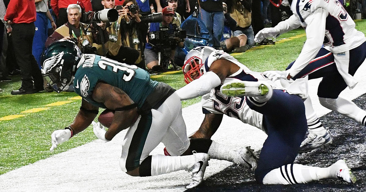 Corey Clement touchdown: Super Bowl 52 thrown into controversy