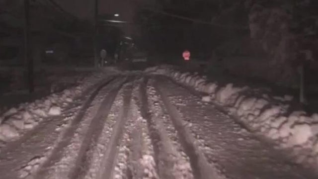 heavy-snow-long-island-032218.jpg 