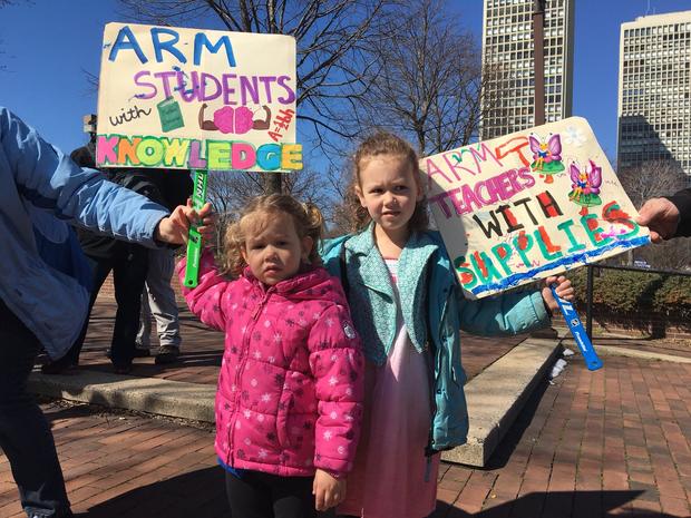 march-for-our-lives-arm-students-with-knowledge.jpg 