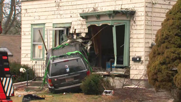 Plainville-house-ruined-SUV-crash 