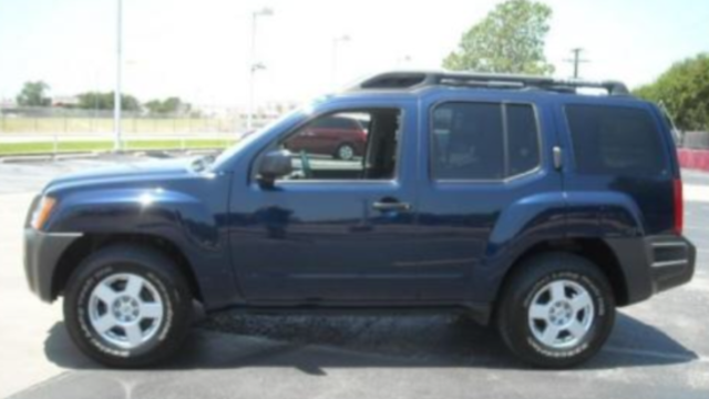 boulder-auto-theft-1-stock-photo-of-nissan-xterra-similar-to-stolen-vehicle-from-boulderpd.png 