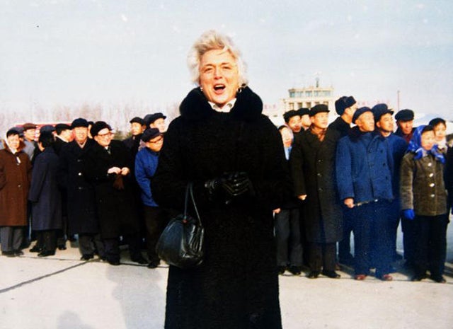 barbara-bush-in-china-early-1976-gbplm.jpg 
