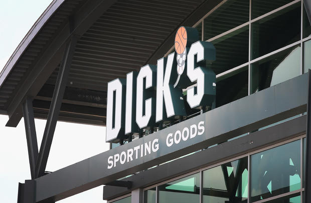Retail Sector Slumps As Staples And Dick's Sporting Goods Report Earnings Drops 